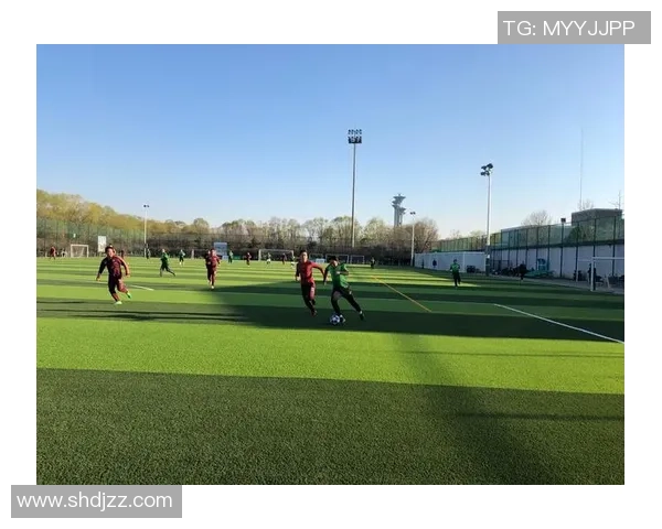 刘强专访:从青涩少年到足球梦想的追逐与坚持 刘强专访:从青涩少年到足球梦想的追逐与坚持