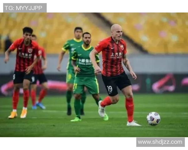 北京足球队强势领跑锦标赛积分榜积分达到65分引发关注