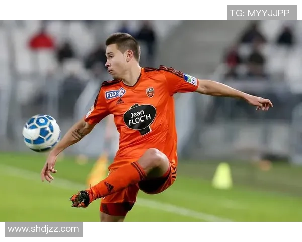 大马足球明星全名汇总及其成就分析与职业生涯回顾