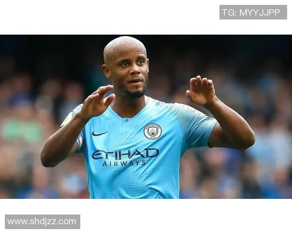 足球叶峰：从草根到顶尖球员的奋斗与荣耀之路